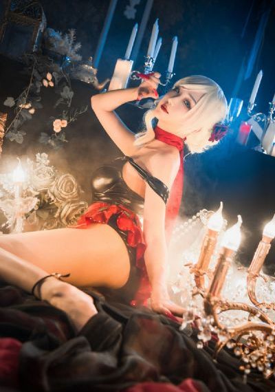 女博士穿越短剧免费视频_在线免费观看电影