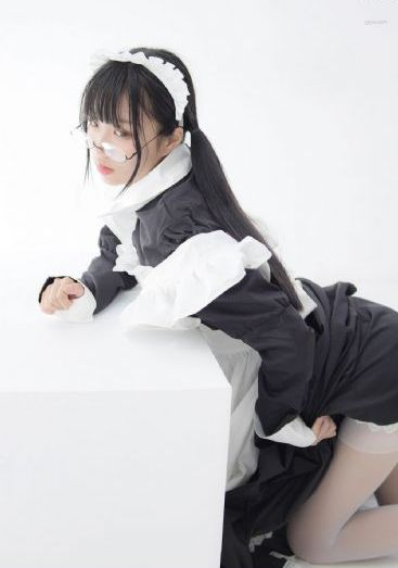 《女仆的完美服务》_4K高清电影在线